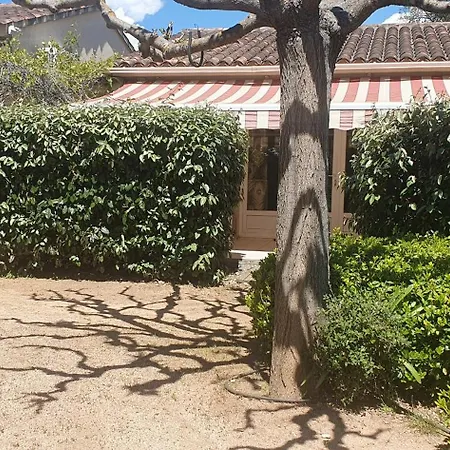 Mini - T2 Climatise, Proche Des Plages