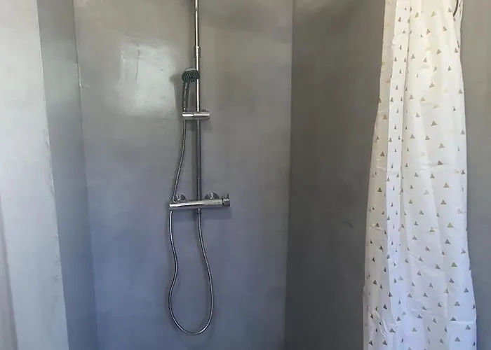 Mini - T2 Climatisé, Proche Des Plages Casa vacanze *